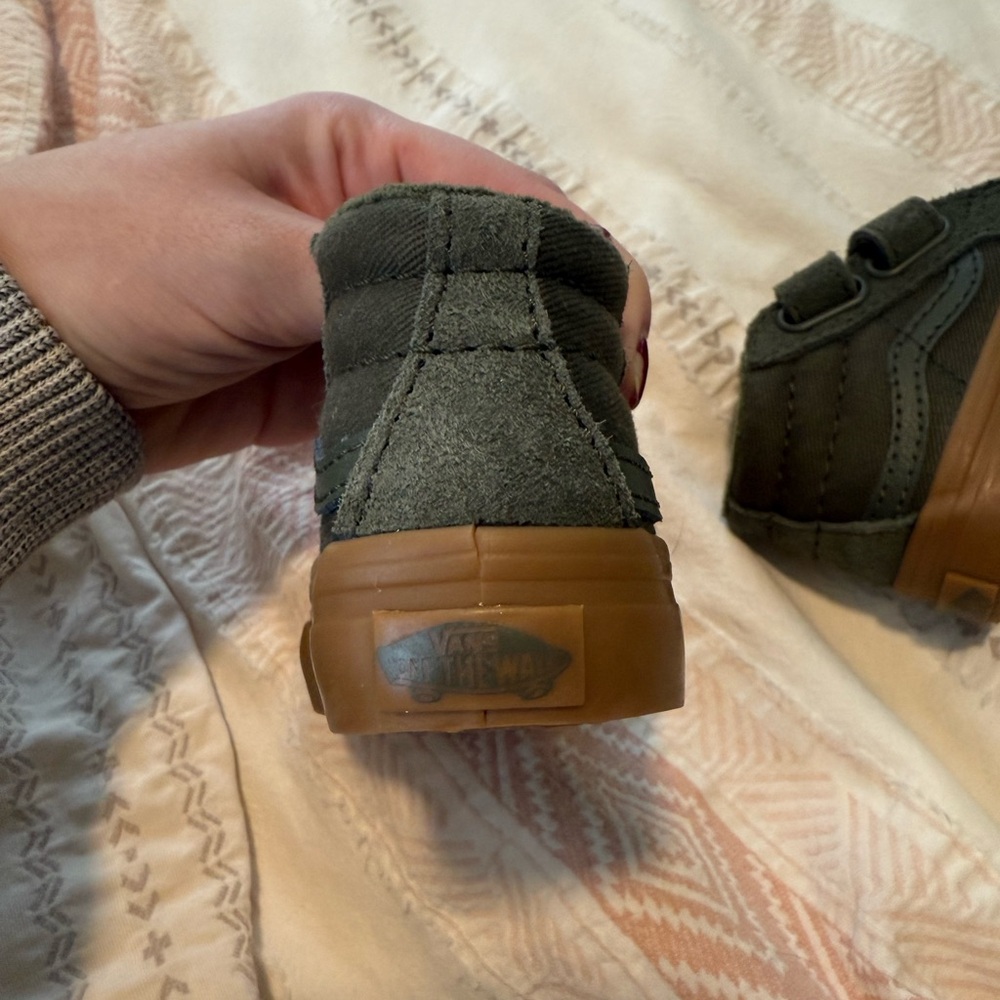 Vans Kids Shoes in Olive and Tan - Picture 4 of 5
